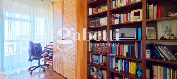 2 Schlafzimmer Penthouse in Milan, Italy, Nr. 378944 22