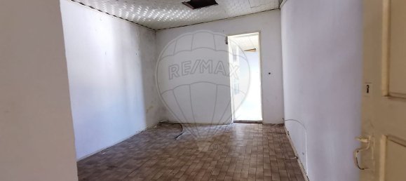 2 bedrooms House in Elvas, Portugal No. 22172 18