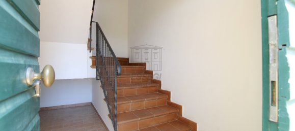 Edificio de 15 dormitorios en Cecina, Italy No. 42680 15