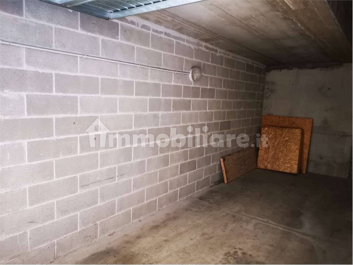 Garaje en Capriate San Gervasio, Italy 21 m² No. 376492