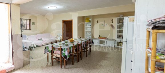 3 bedrooms Apartment in Bagheria, Italy No. 318133 2