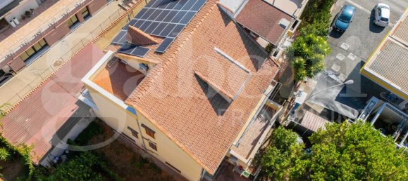 3 bedrooms Apartment in Bagheria, Italy No. 318133 8