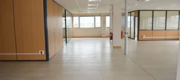 133m² Office in Chartered Community of Navarre, Spain No. 87332 18