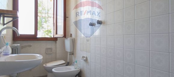 Propiedad comercial de 3 habitaciónes en Figline e Incisa Valdarno, Italy No. 265381 8