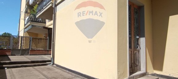 Propiedad comercial de 3 habitaciónes en Figline e Incisa Valdarno, Italy No. 265381 12