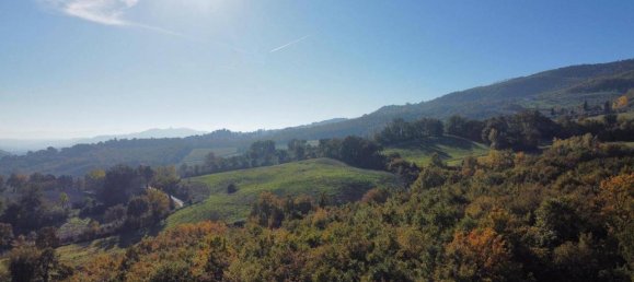 10 rooms House in Monte Castello di Vibio, Italy No. 75749 2