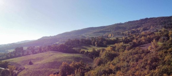 10 rooms House in Monte Castello di Vibio, Italy No. 75749 38