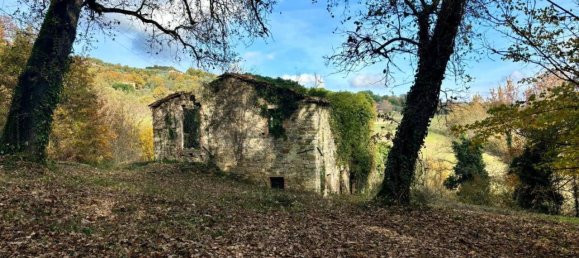 10 rooms House in Monte Castello di Vibio, Italy No. 75749 8