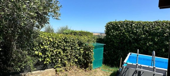 4 rooms Apartment in Monteroni d'Arbia, Italy No. 303463 2