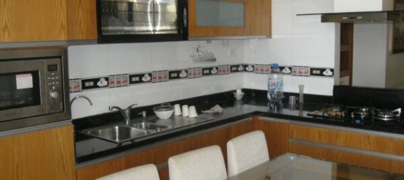 Apartamento de 3 dormitorios en Hai Ba Trung, Vietnam No. 6728 4