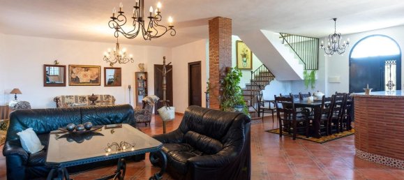 Villa de 4 dormitorios en Granada, Spain No. 150292 8