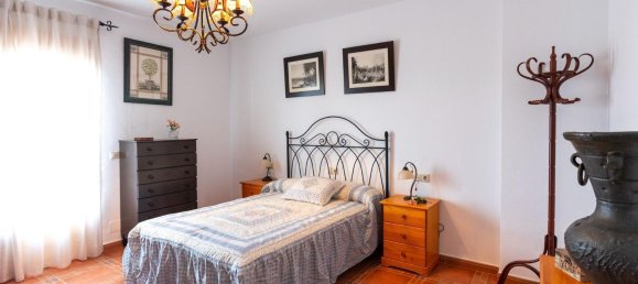 Villa de 4 dormitorios en Granada, Spain No. 150292 21