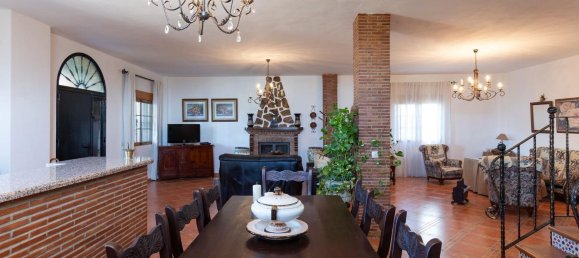 Villa de 4 dormitorios en Granada, Spain No. 150292 11