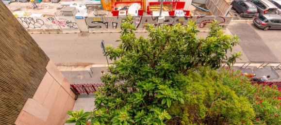 Квартира с 3 спальнями в Милан, Италия № 340520 27