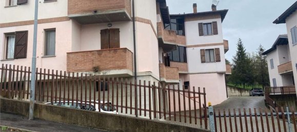 3 rooms Apartment in Roncoferraro, Italy No. 2408 8
