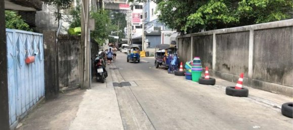 1.056m² Commercial property in Bangkok, Thailand No. 3679 8