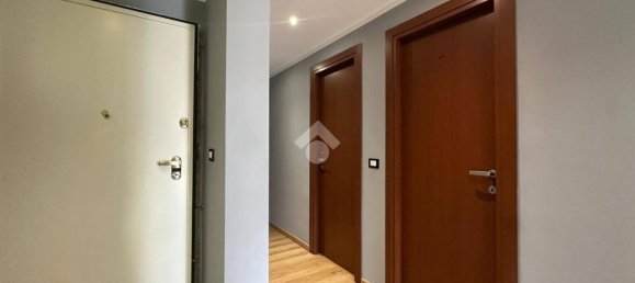 3 bedrooms Apartment in Genoa, Italy No. 371164 4