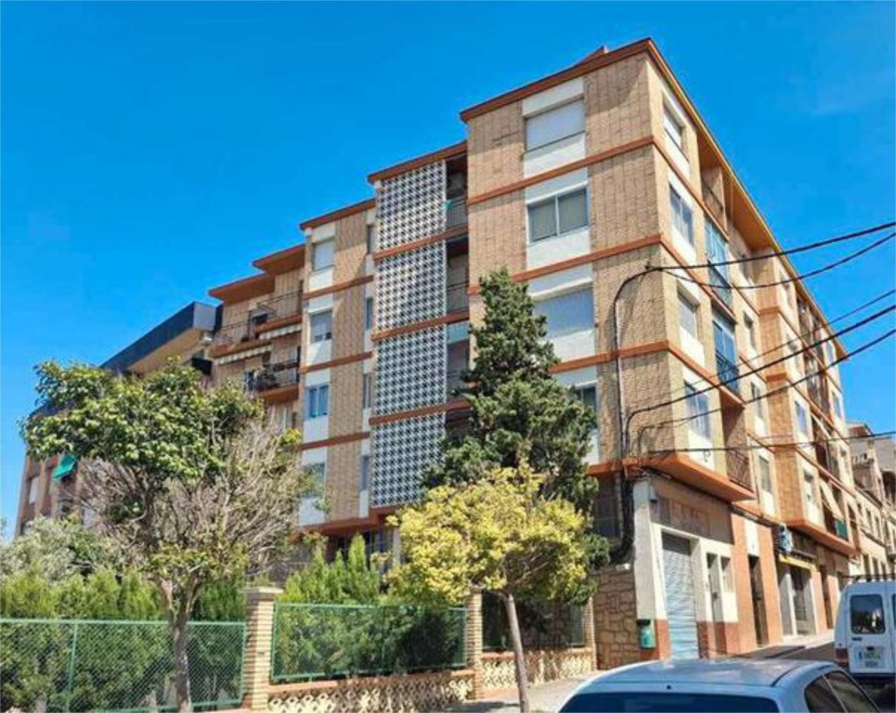 5 bedrooms Apartment in Caspe, Spain No. 191491