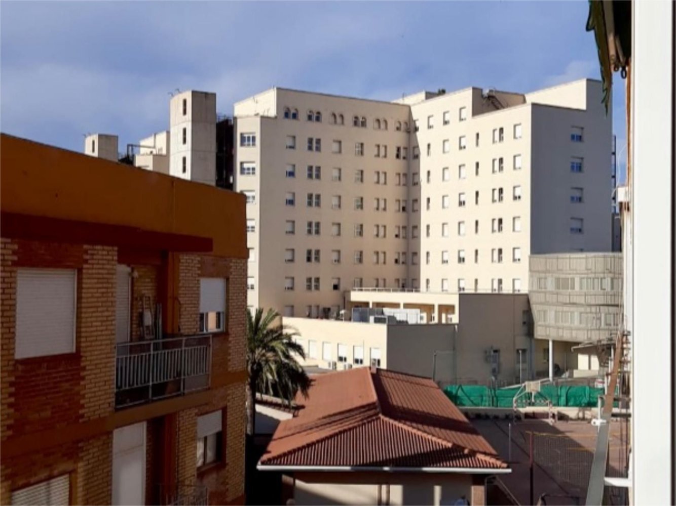 Apartamento de 3 dormitorios en Alicante, Spain No. 190034