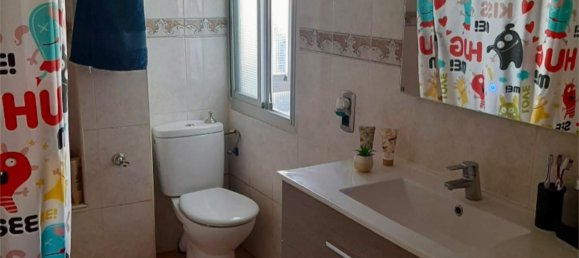 Apartamento de 3 dormitorios en Alicante, Spain No. 190034 37