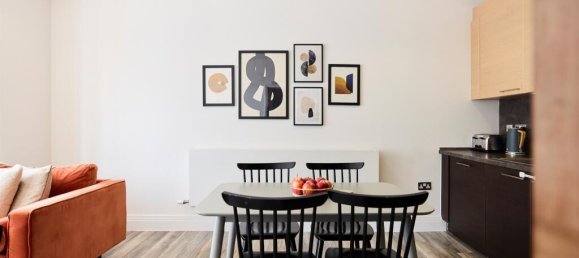 2 bedrooms Apartment in London, United Kingdom No. 6359 10