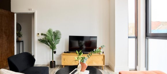 2 bedrooms Apartment in London, United Kingdom No. 6359 13