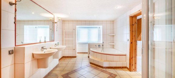 Таунхаус с 5 комнатами в Ротвайль, Германия № 263404 13