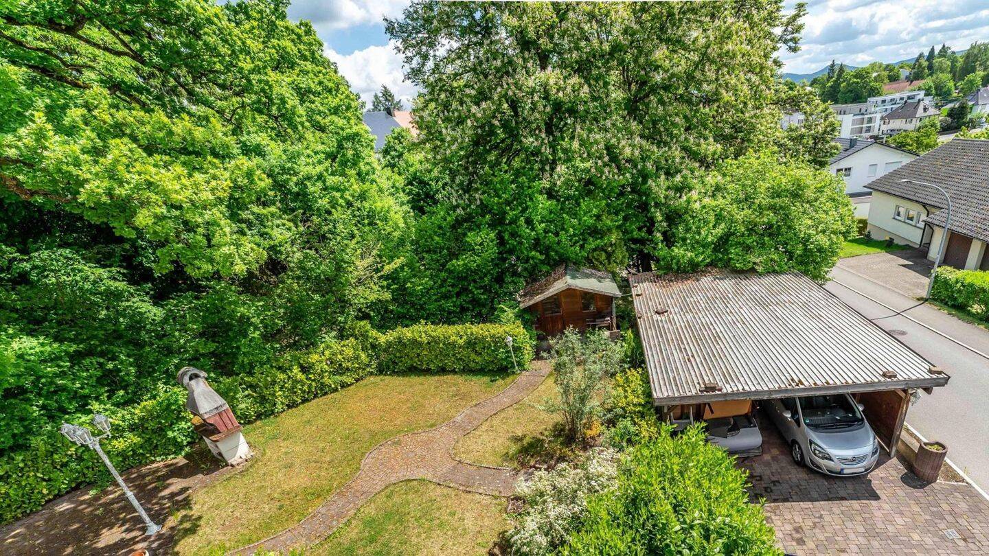 Таунхаус с 5 комнатами в Ротвайль, Германия № 263404