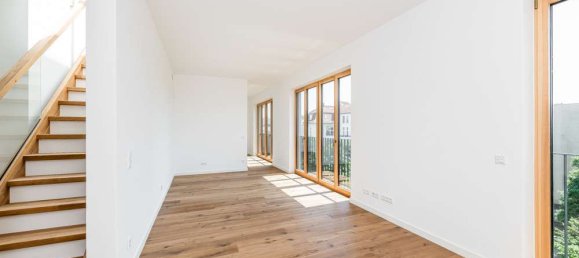 Пентхаус с 2 спальнями в Шёнеберг, Германия № 62160 2