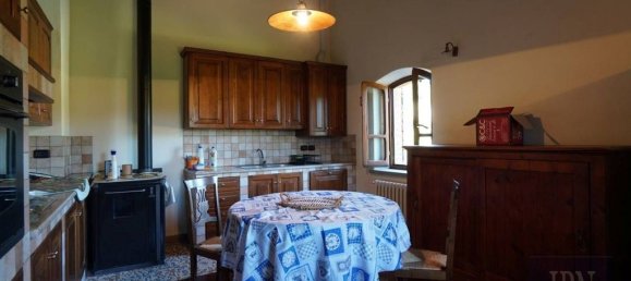 Villa de 6 dormitorios en Cortona, Italy No. 337260 29