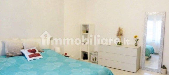 2 Schlafzimmer Wohnung in Siena, Italy, Nr. 102708 8