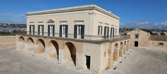 19 rooms Villa in Scicli, Italy No. 233847 3