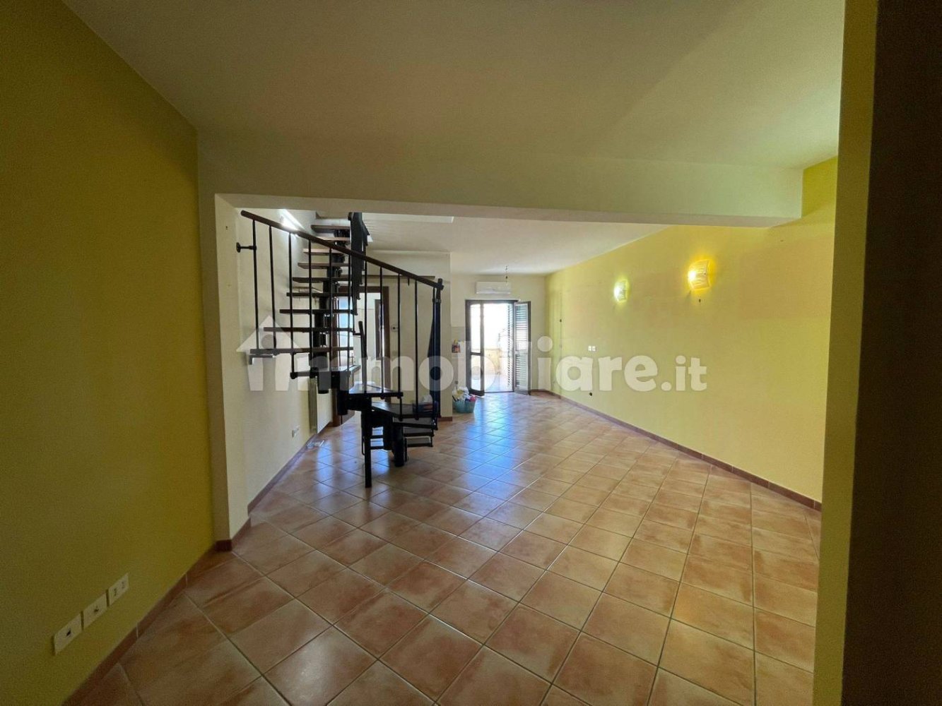 Apartamento T2 em Fiano Romano, Italy N.º 350284