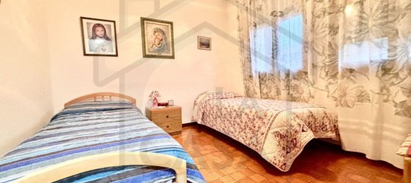 4 rooms House in Montegrotto Terme, Italy No. 218739 17
