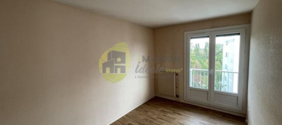 1 bedroom Apartment in Bourges, France No. 153735 11