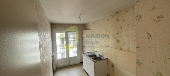 1 bedroom Apartment in Bourges, France No. 153735 12