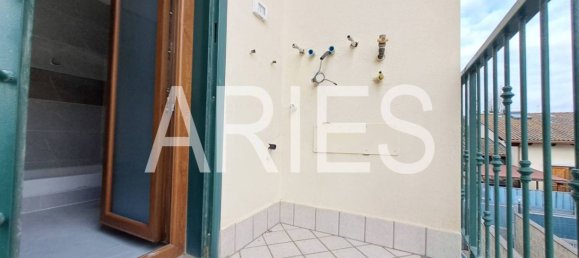 3 Schlafzimmer Wohnung in Rome, Italy, Nr. 177316 14