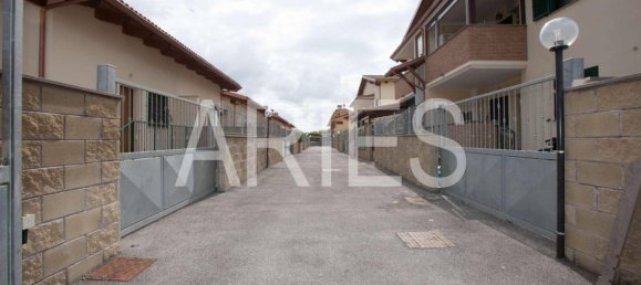 3 Schlafzimmer Wohnung in Rome, Italy, Nr. 177316 3