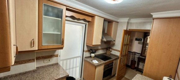 Apartamento de 4 dormitorios en San Luis de Sabinillas, Spain No. 167179 16