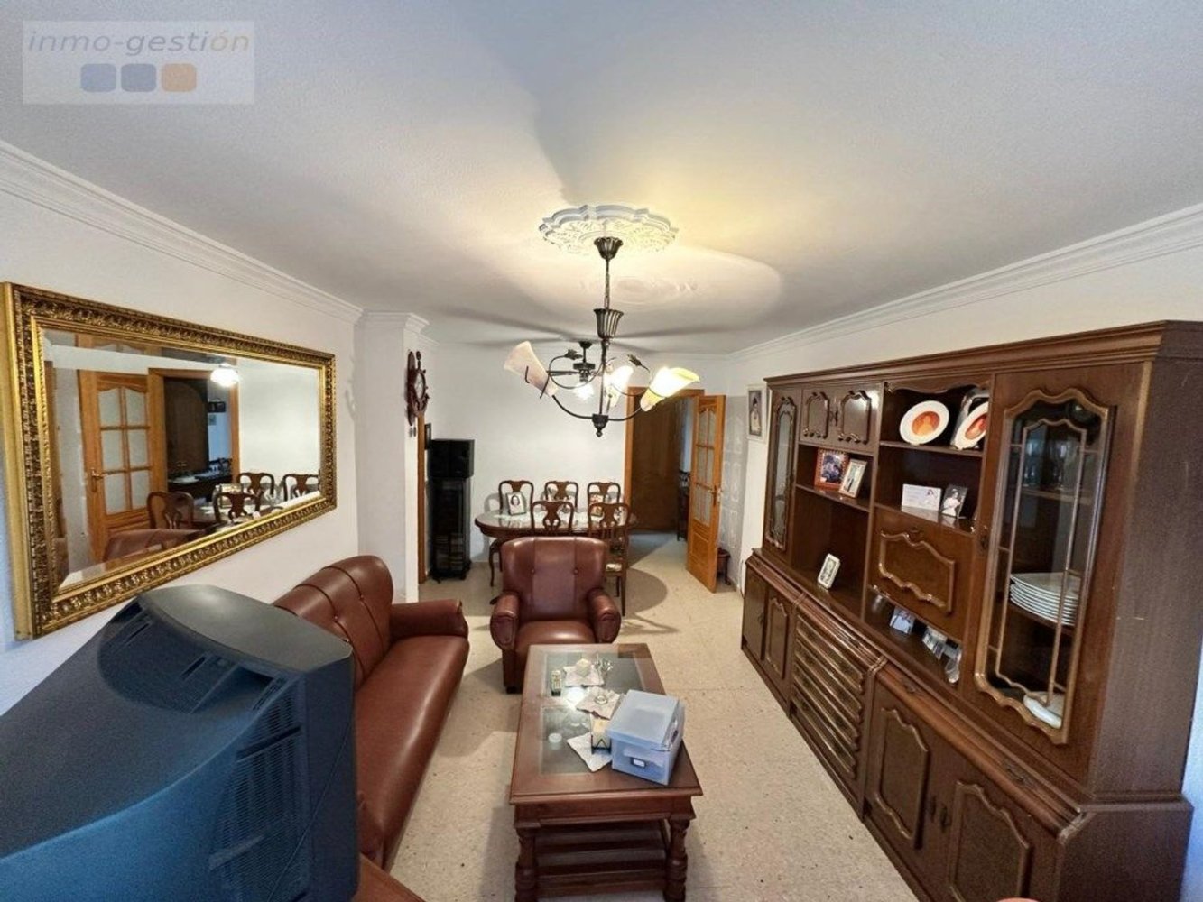 Apartamento de 4 dormitorios en San Luis de Sabinillas, Spain No. 167179