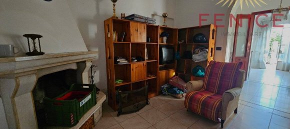 Villa de 5 dormitorios en Cornuda, Italy No. 320599 27