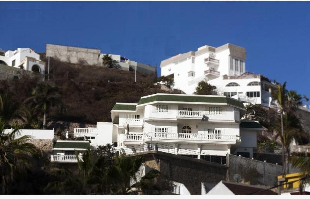 4 bedrooms House in Sinaloa, Mexico No. 173478