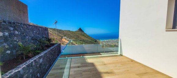 4 bedrooms Villa in Adeje, Spain No. 92730 19