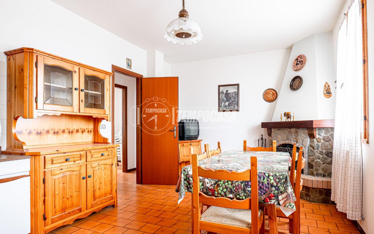 3 rooms Apartment in Zocca, Italy No. 36777