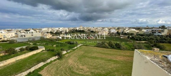 Apartamento de 3 dormitorios en Xaghra, Malta No. 6161 14