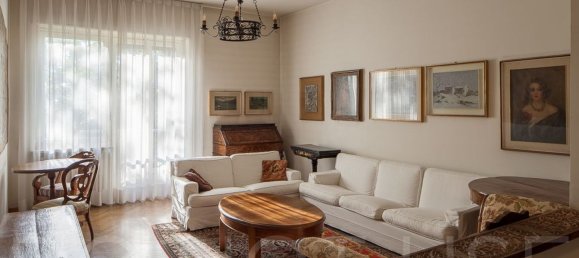 4 rooms Apartment in Novara, Italy No. 257082 3