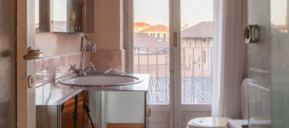 4 rooms Apartment in Novara, Italy No. 257082 9