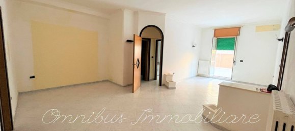 3-salle Appartement à Foggia, Italy No. 175962 5