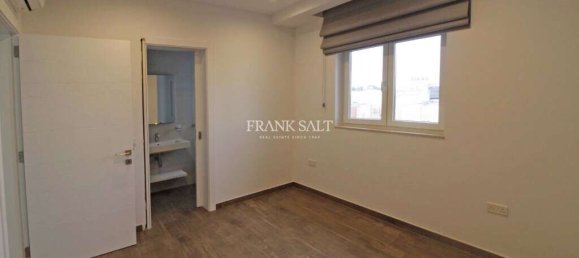 6 chambres Villa à Bahar ic-Caghaq, Malta No. 4426 28