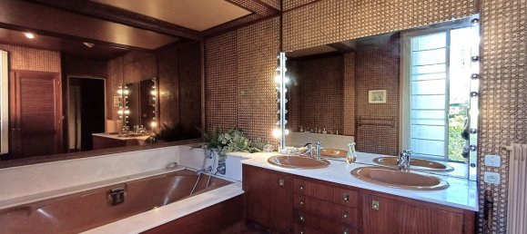 4 bedrooms Villa in Nice, France No. 343435 14